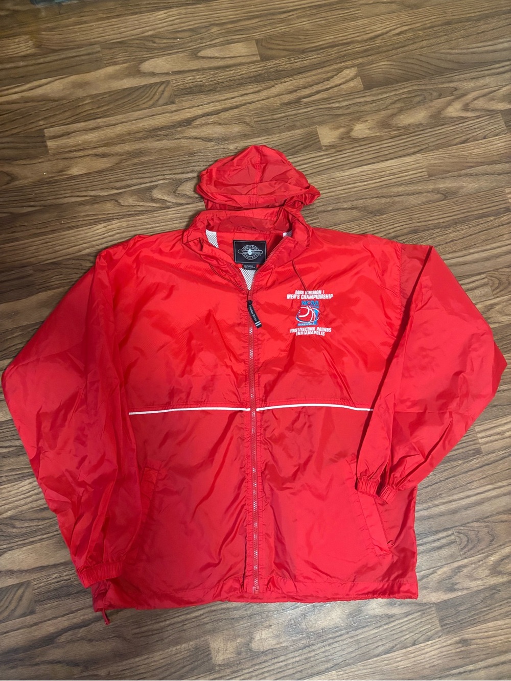 2005 NCAA * Vinted Wind Breaker / Full Zip Rain Coat * Large * Championship